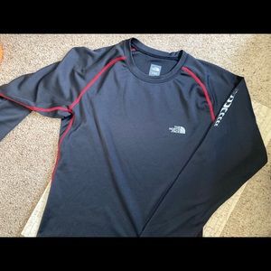 North Face LongSleeve Hiking Tee L